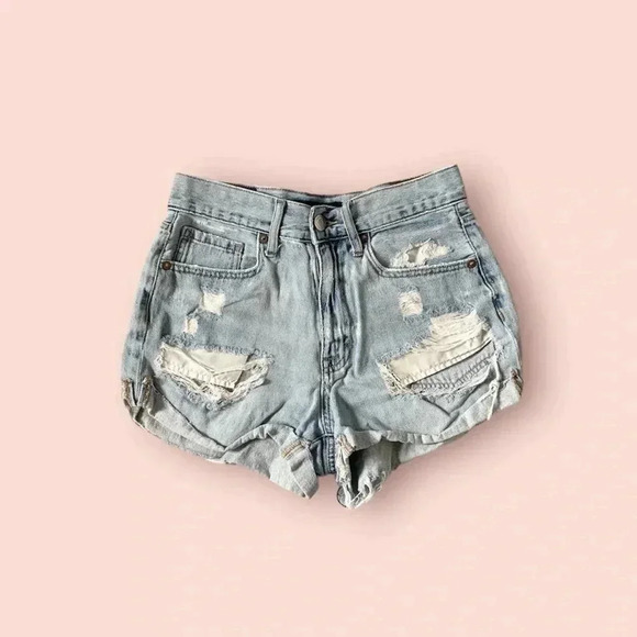 Aeropostale mom short distressed denim shorts - Picture 1 of 11